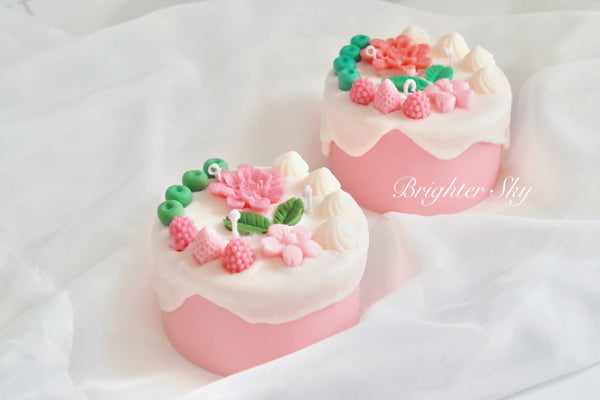 3 Wick Flower Cake Candle